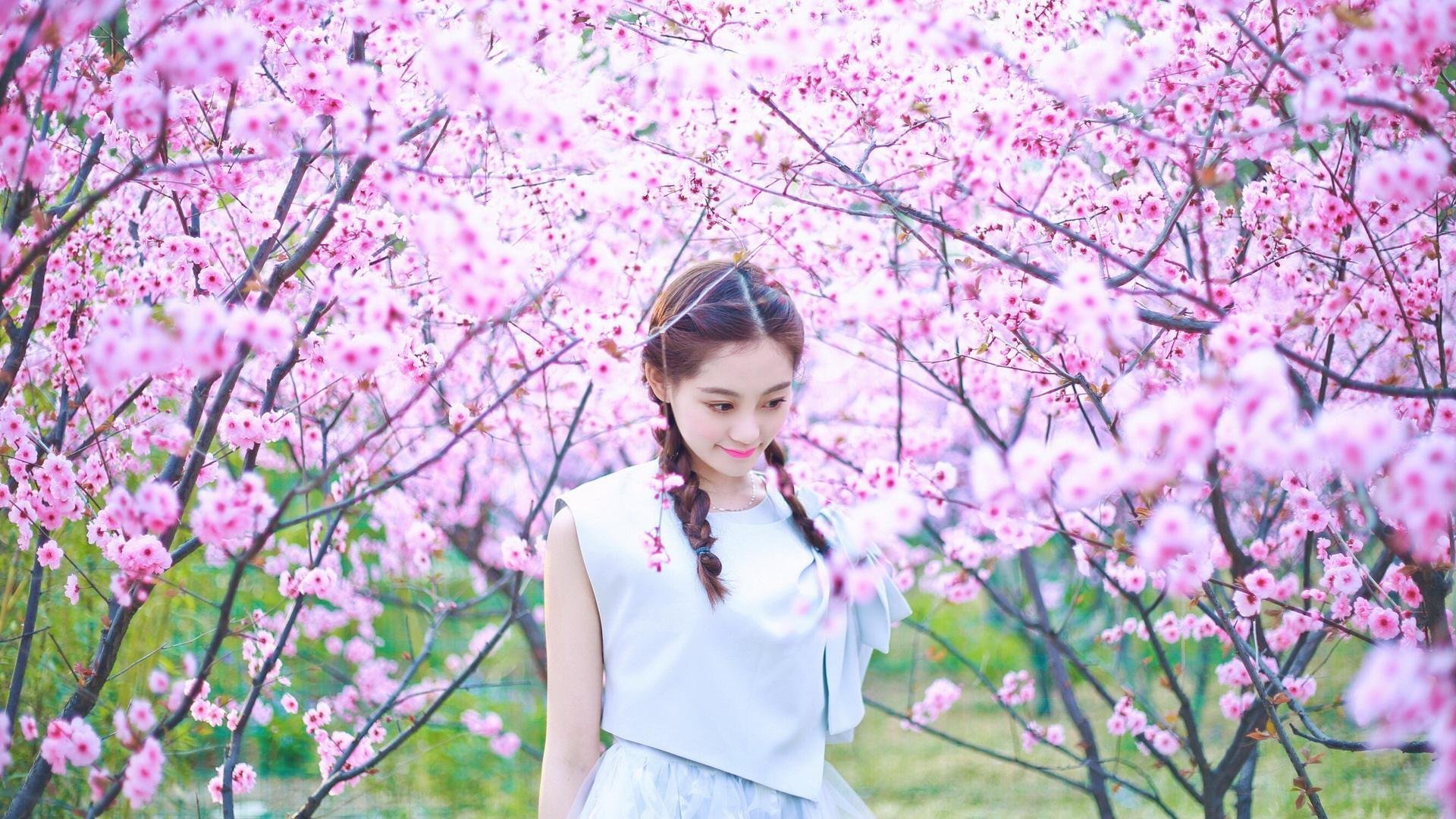 世俱杯直通-“漂移舞者：弯道飞舞的速度艺术”，弯道漂移技巧视频教程