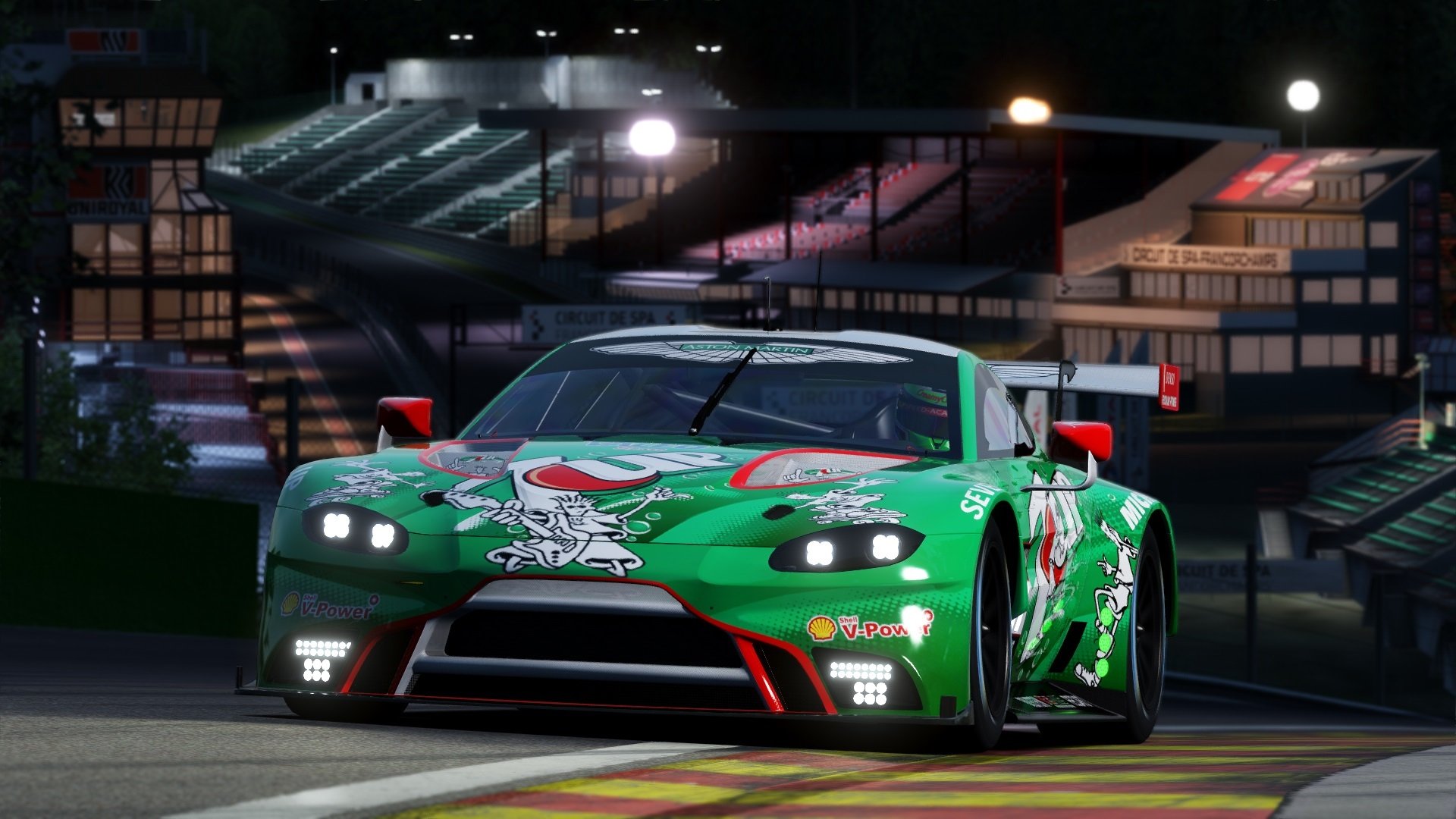 世俱杯网址-在城市屋顶举行的空中瑜伽秀,别样体验,空中瑜伽棚顶