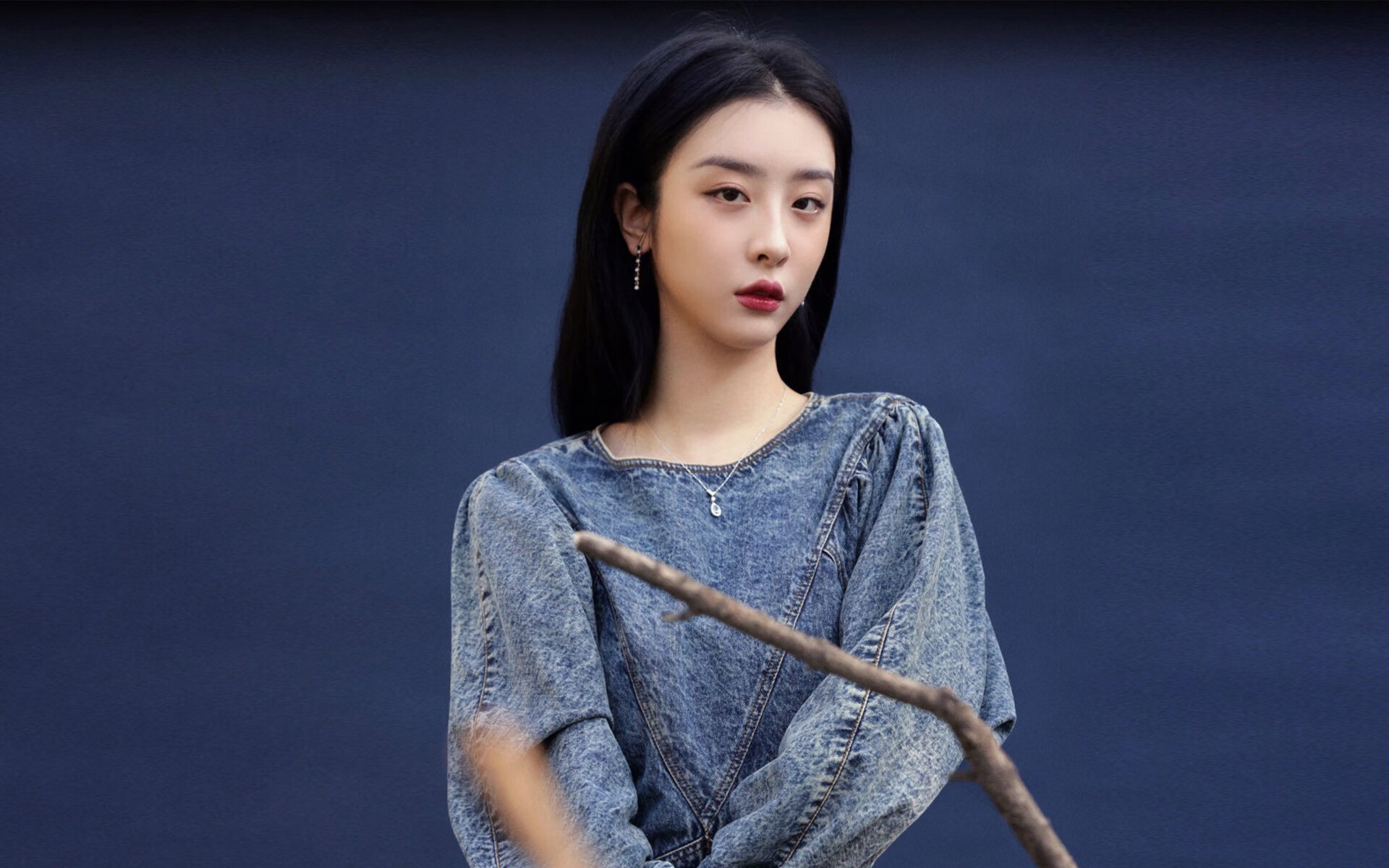 世俱杯入口-电竞主持的魅力:控场能力与互动技巧,电竞主持人有哪些看法