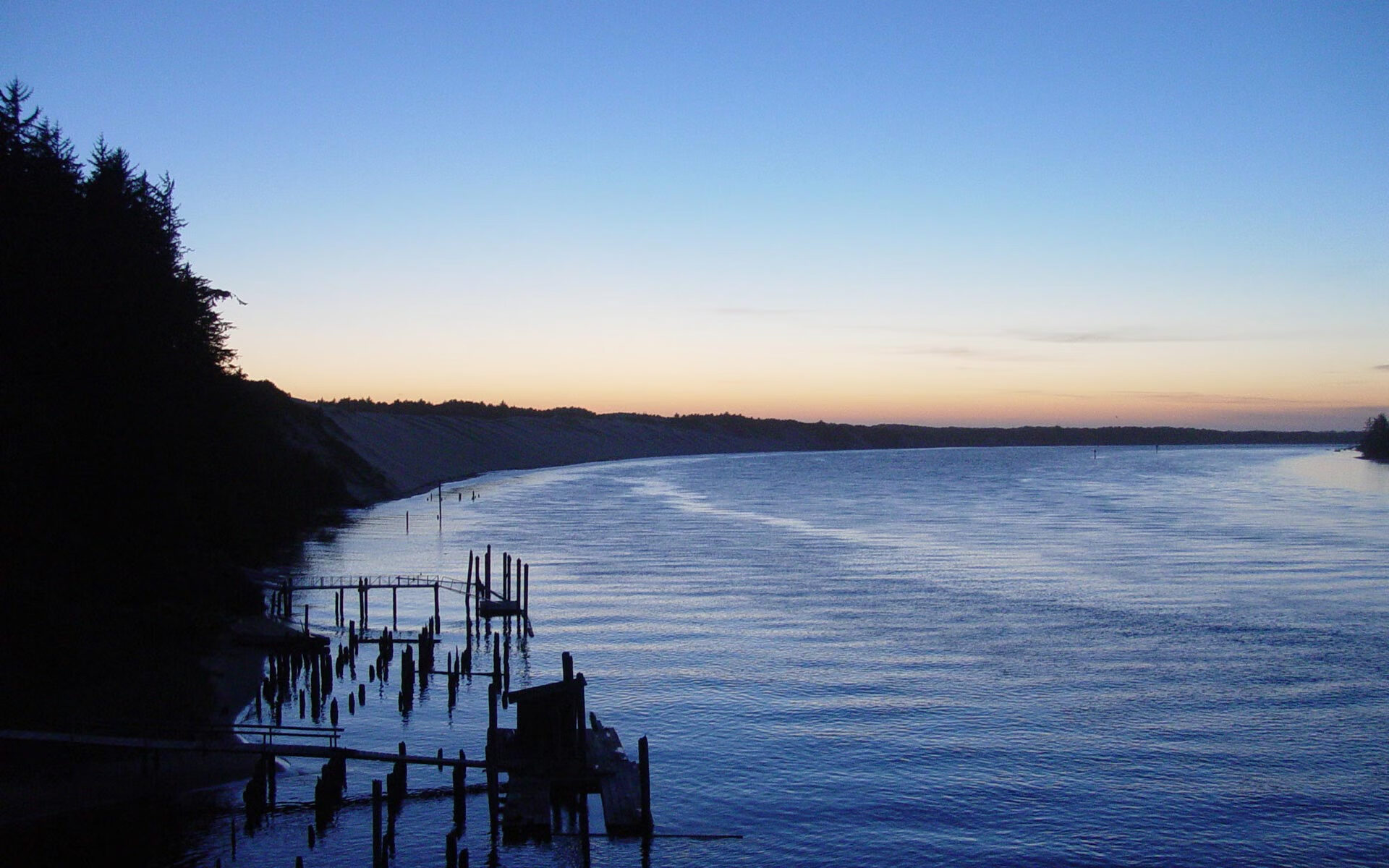 足球世界俱乐部杯直播-日本男足晋级亚运会四强，展现强劲实力。，日本男足亚洲杯名单